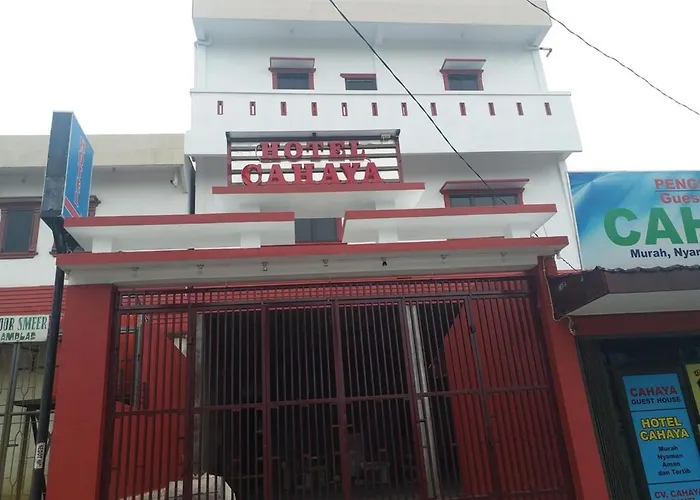 Hotel Cahaya